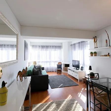 Estoril Top Апартаменты *